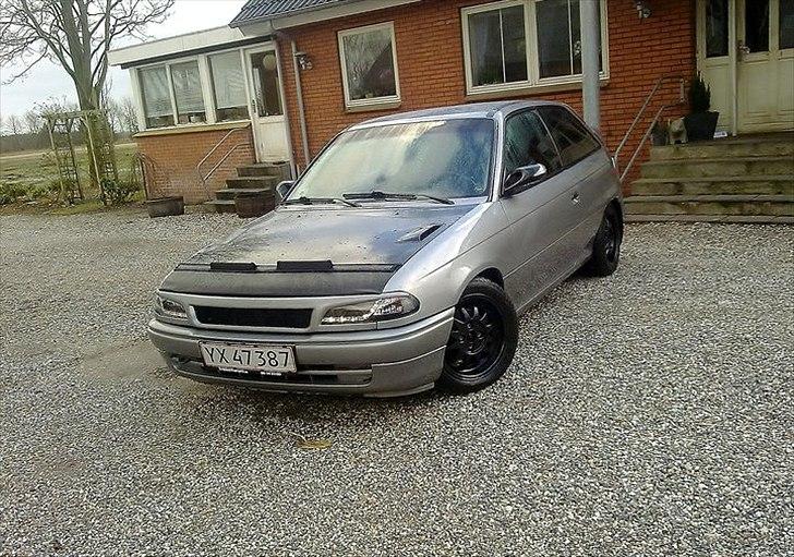 Opel Astra F (Totalskadet) :'( billede 10