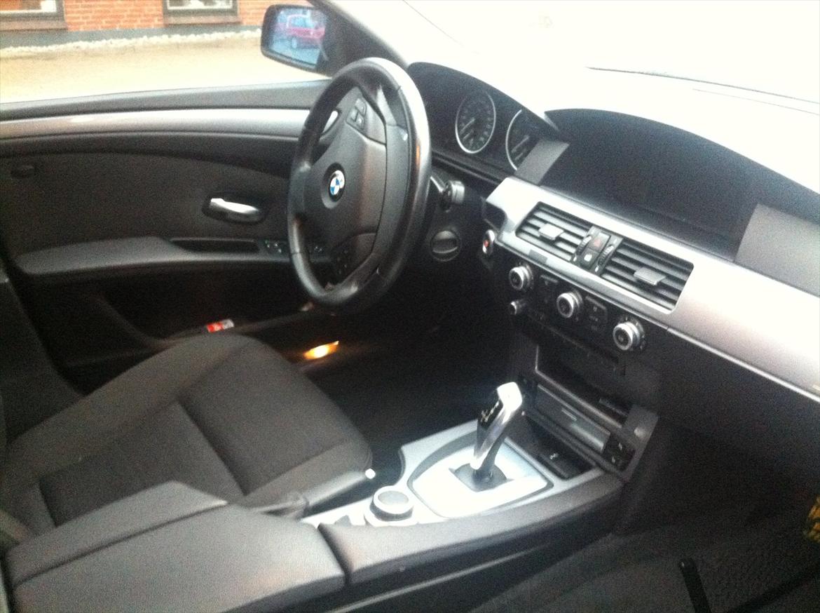BMW 525d e61 (SOLGT) billede 9