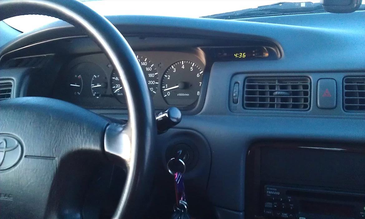 Toyota Camry 2.2 Executive - Interiør billede 10