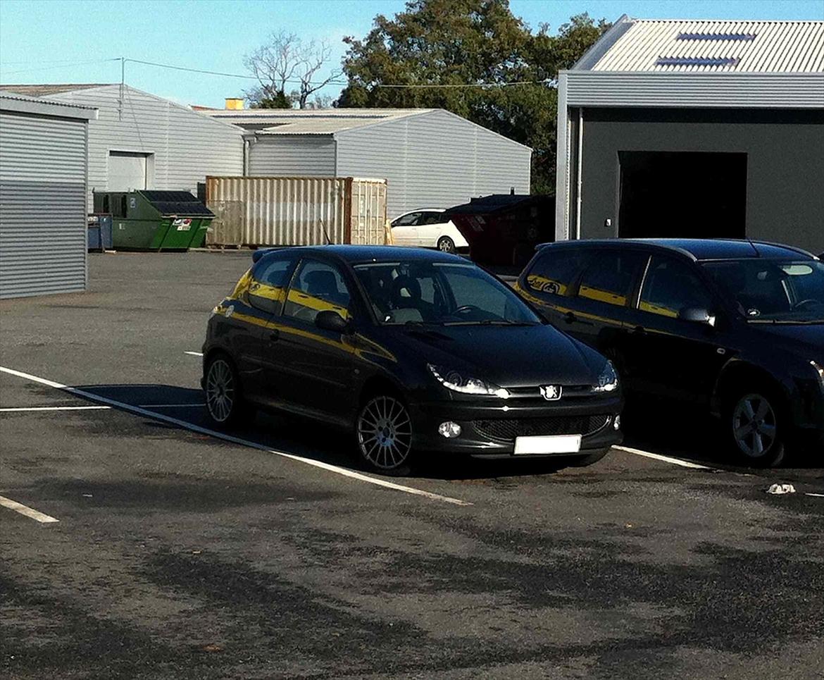 Peugeot 206 GTI Solgt - Sommer 2011 - Det eneste billede med 17" på /: billede 20