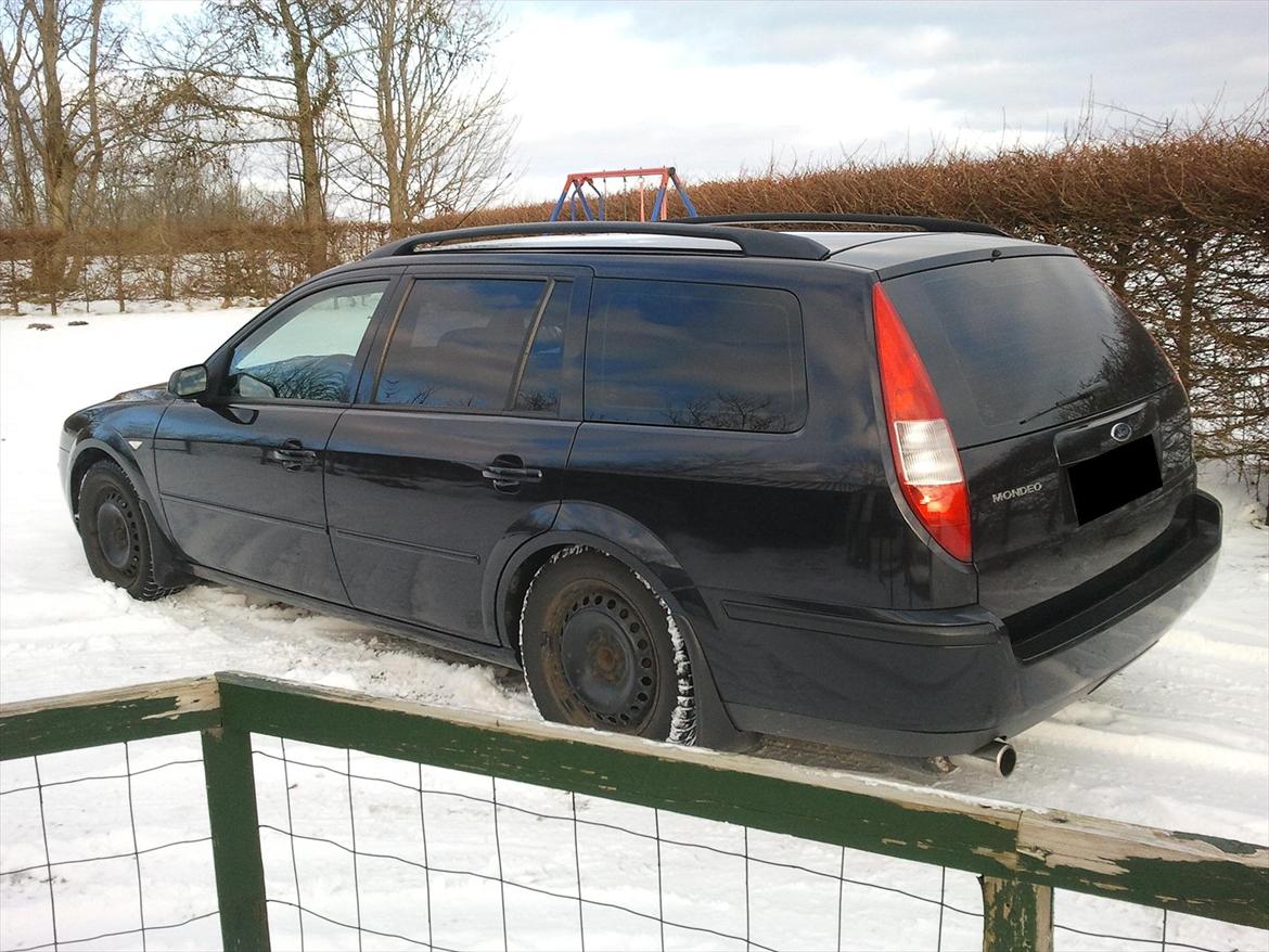 Ford Mondeo Stc. Ghia "Solgt" billede 4