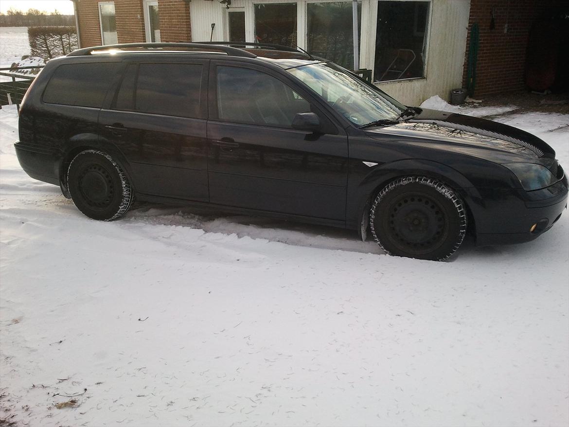 Ford Mondeo Stc. Ghia "Solgt" billede 7