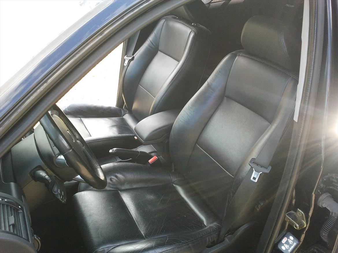 Ford Mondeo Stc. Ghia "Solgt" billede 10