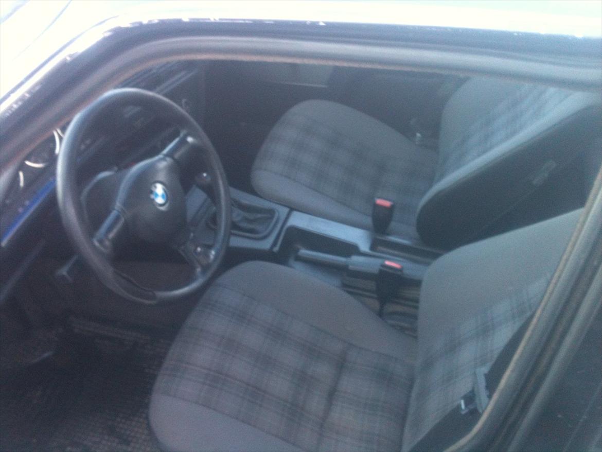 BMW E30 320i  "TIDL BIL" billede 3