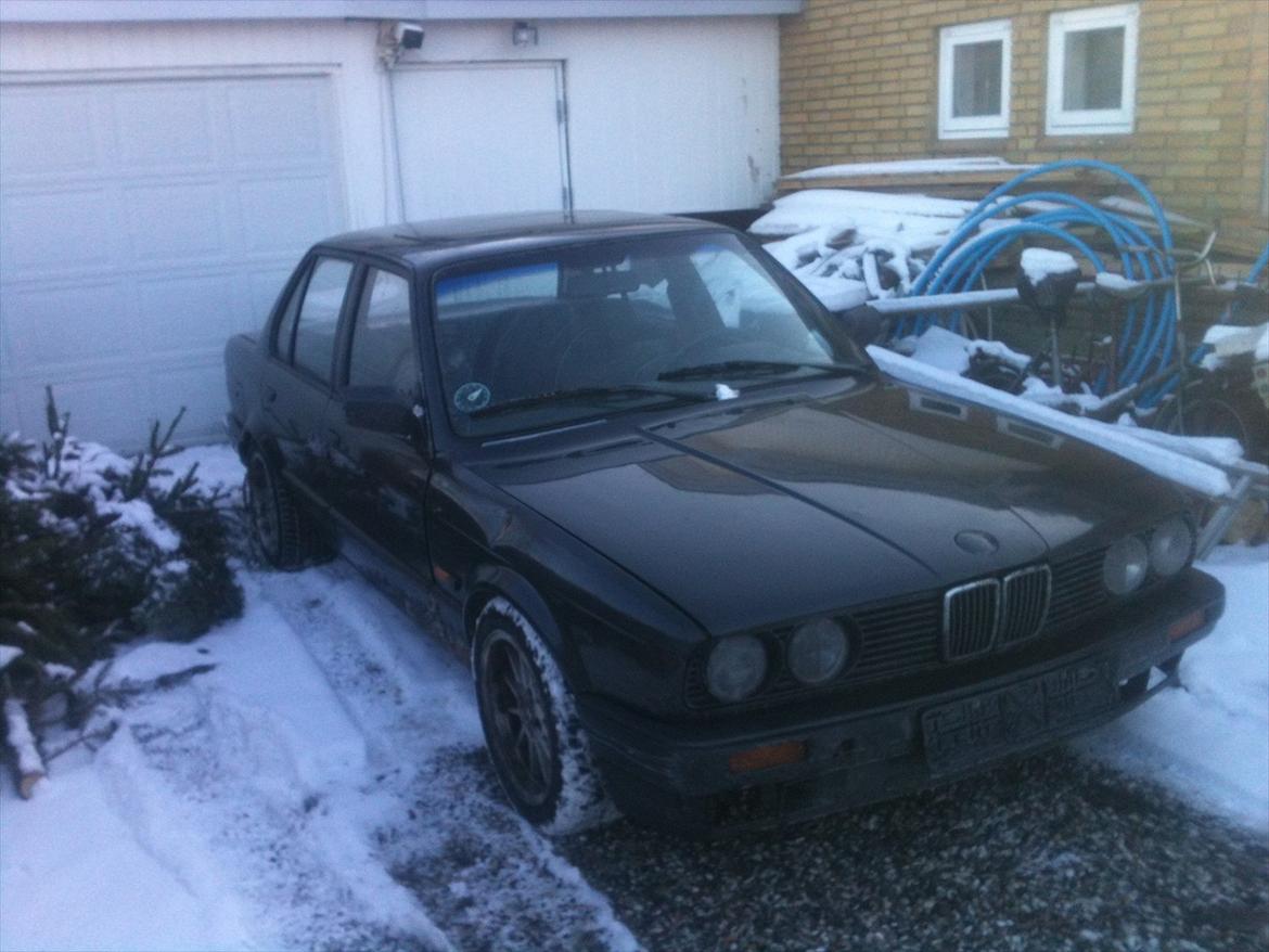 BMW E30 320i  "TIDL BIL" billede 6