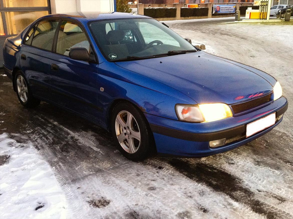 Toyota Carina E 2.0 GLI - Carinaen lige efter vask d. 31/1 2012 billede 6