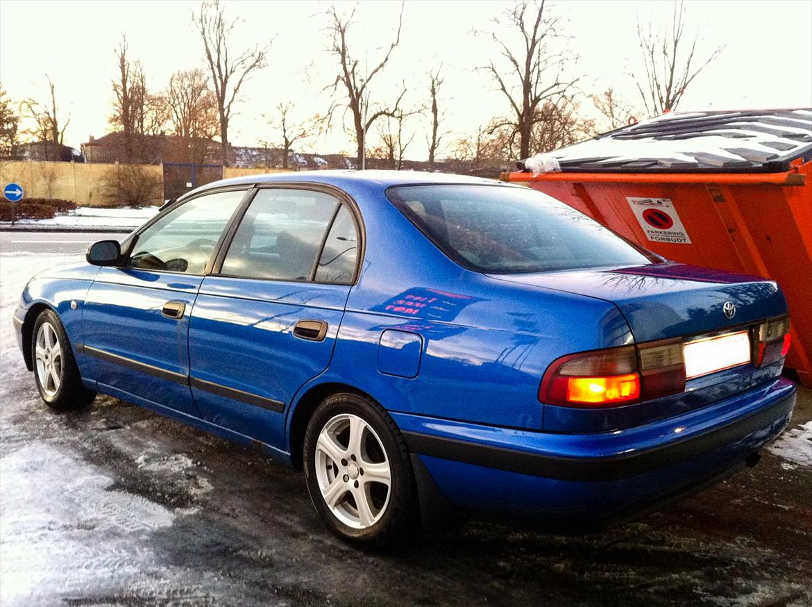 Toyota Carina E 2.0 GLI - Carinaen lige efter vask d. 31/1 2012 billede 8