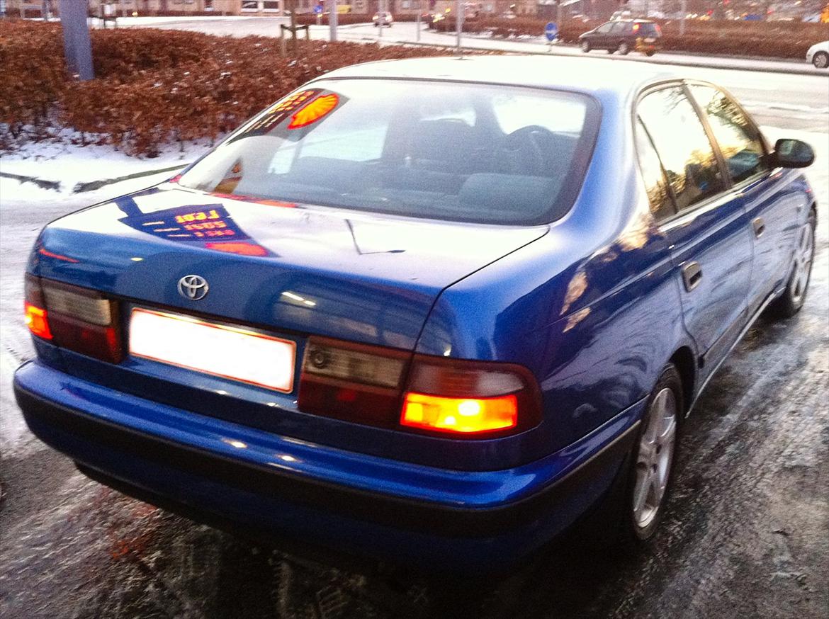 Toyota Carina E 2.0 GLI - Carinaen lige efter vask d. 31/1 2012 billede 10