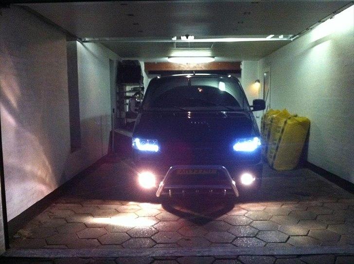 VW T4 BAD TO THE BONE- solgt billede 10