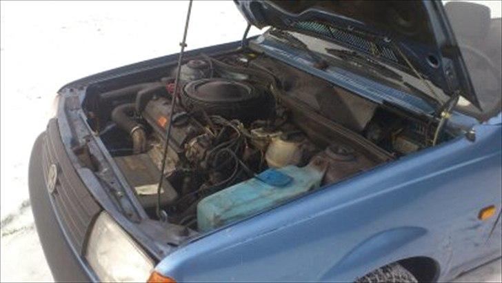 VW polo 86c billede 8