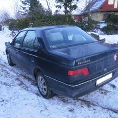 Peugeot 405 GLX 1,8 4 dørs - S.ÆLGES