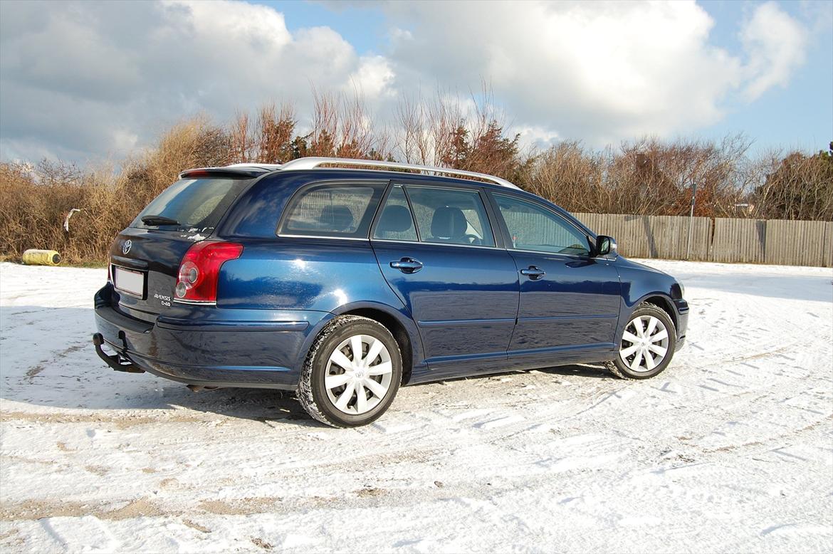 Toyota Avensis 2,0 D-4D Sol St.car billede 3