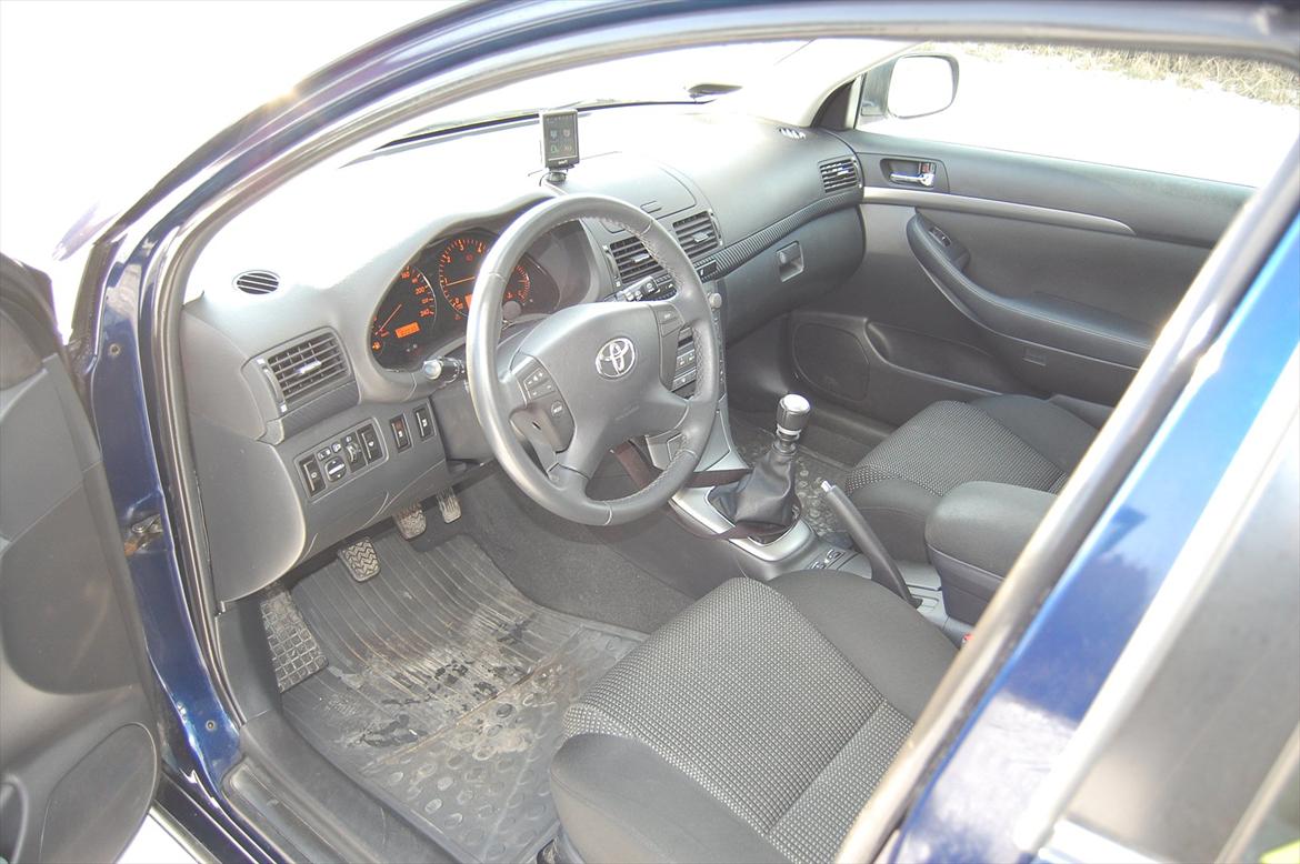 Toyota Avensis 2,0 D-4D Sol St.car billede 8