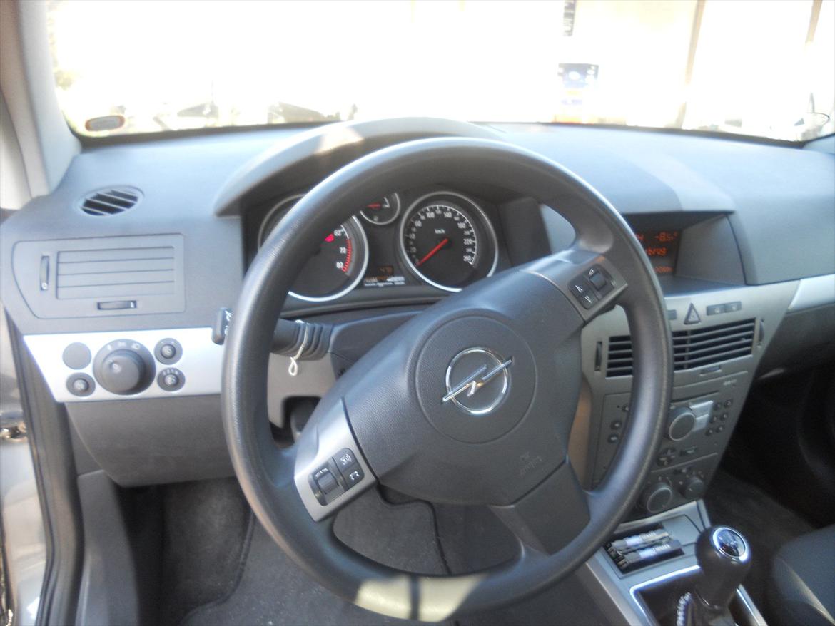 Opel Astra GTC billede 18
