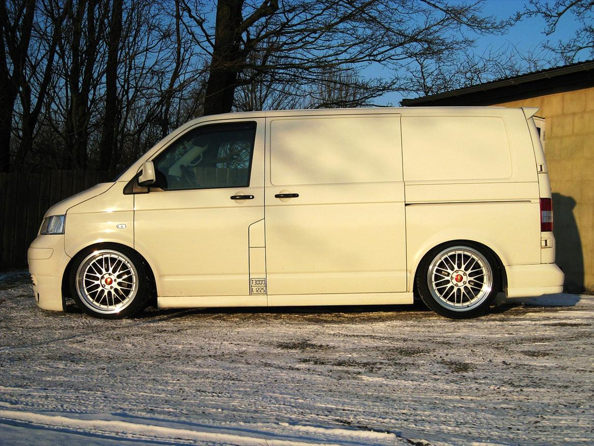 VW Transporter T5 billede 1