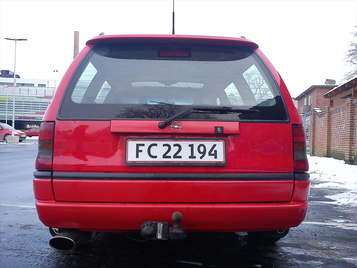 Opel Astra F Caravan "GSI" billede 21