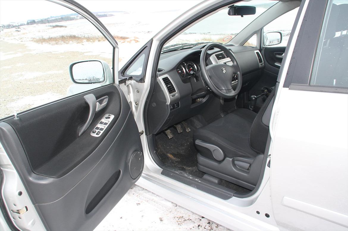 Suzuki Liana *Bodil* billede 11