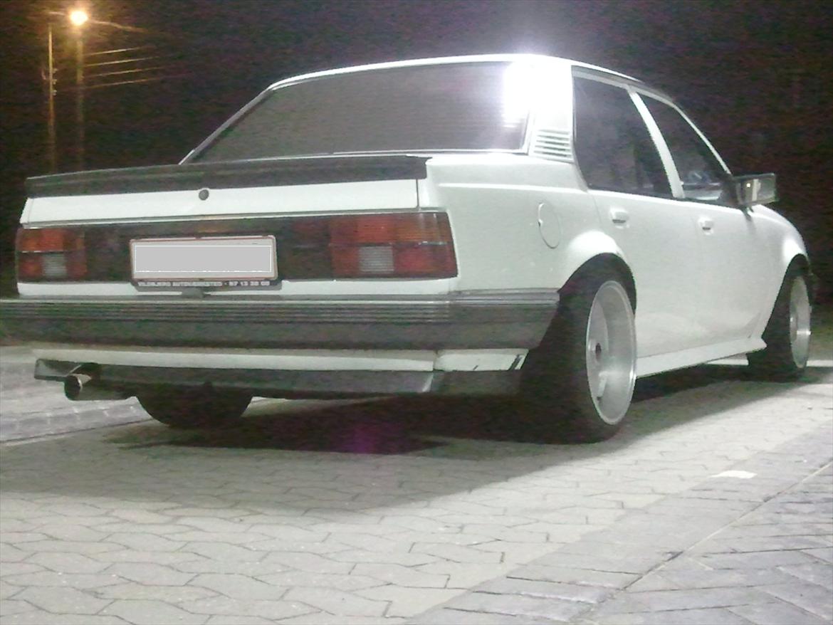 Opel Ascona C 16V [Tidl bil] billede 6