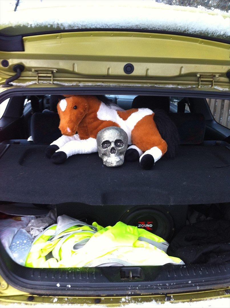 Nissan Almera 1.6 SR Solgt :'( <3  - Lidt pynt :P billede 13