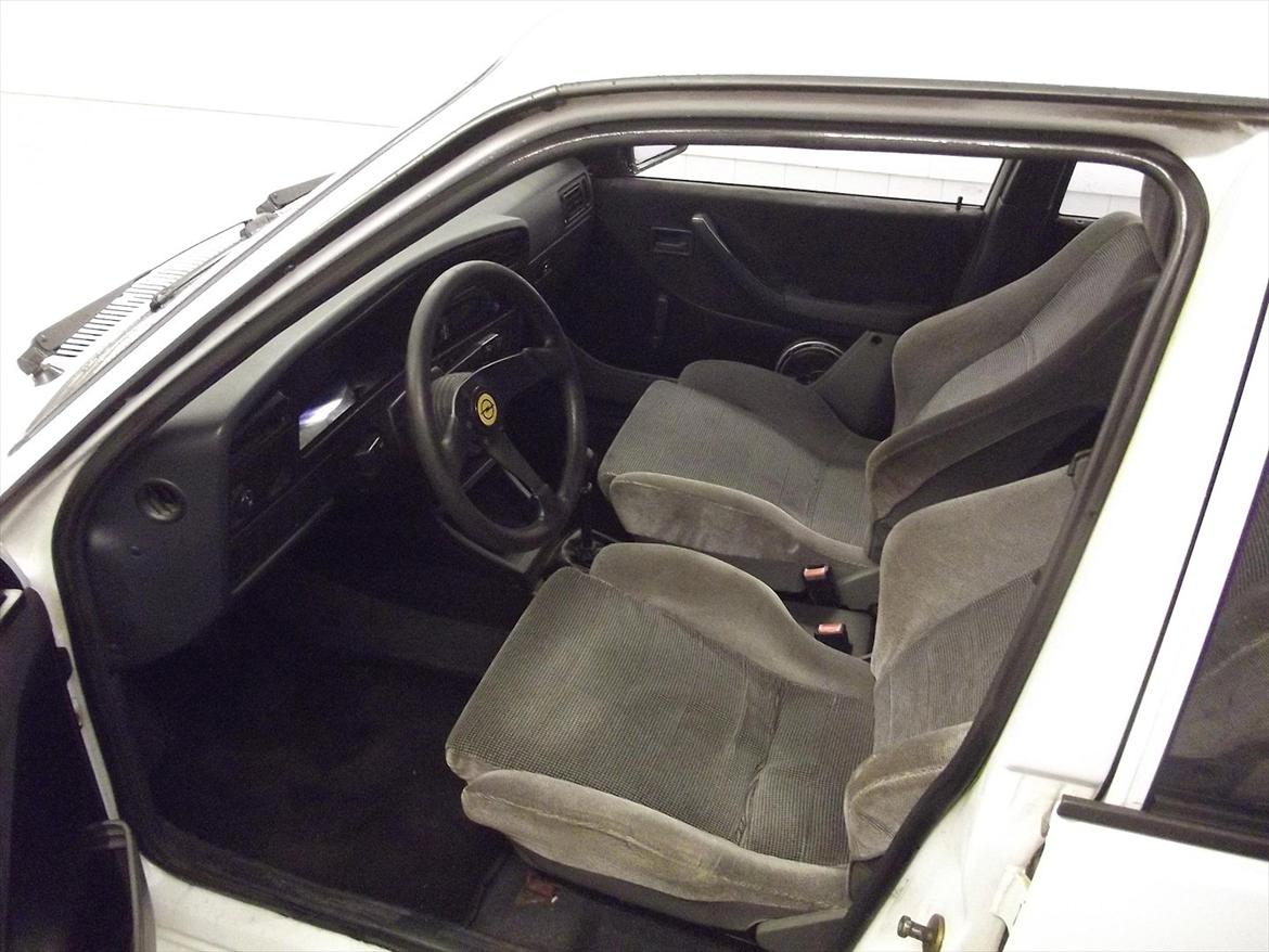 Opel Ascona C 16V [Tidl bil] billede 14