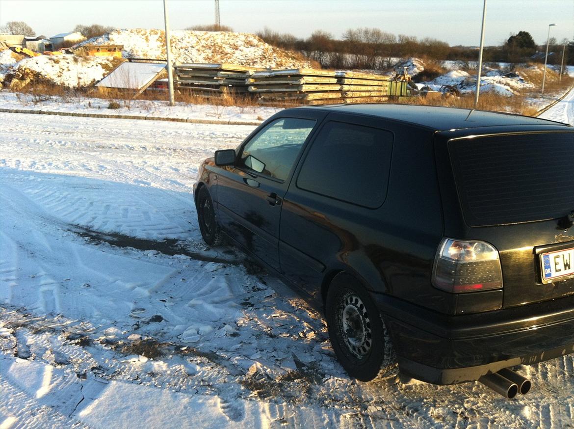 VW golf 3 1,8 (Tilslag) - vinter billede billede 2