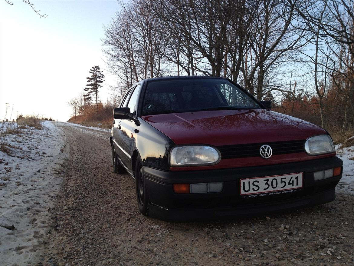 VW Golf III Variant > SOLGT billede 2