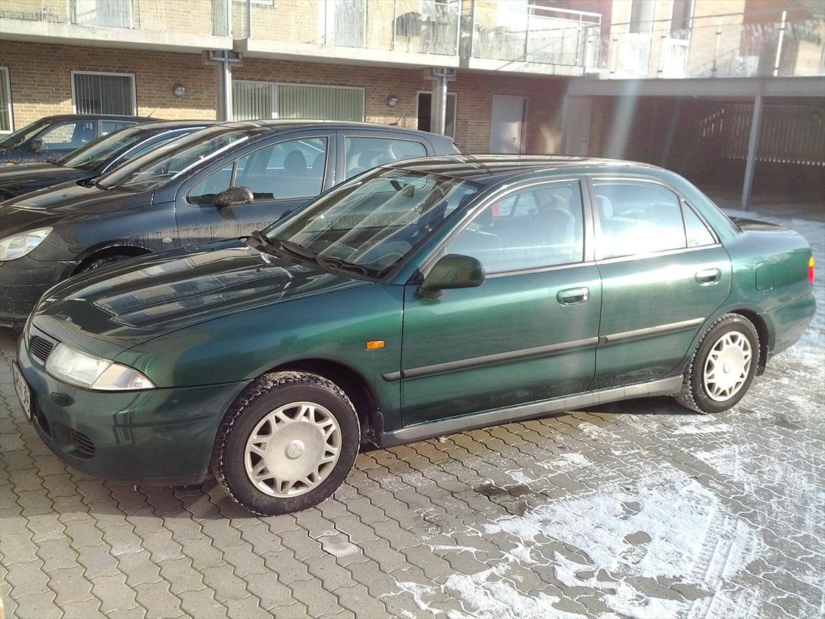 Mitsubishi Carisma billede 11