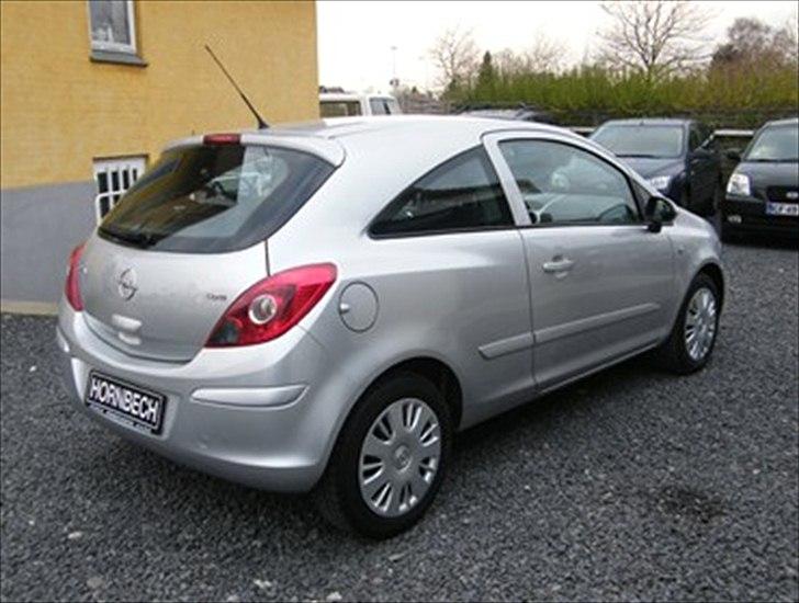 Opel Corsa 1.3 CDTI - Hos Forhandleren billede 9