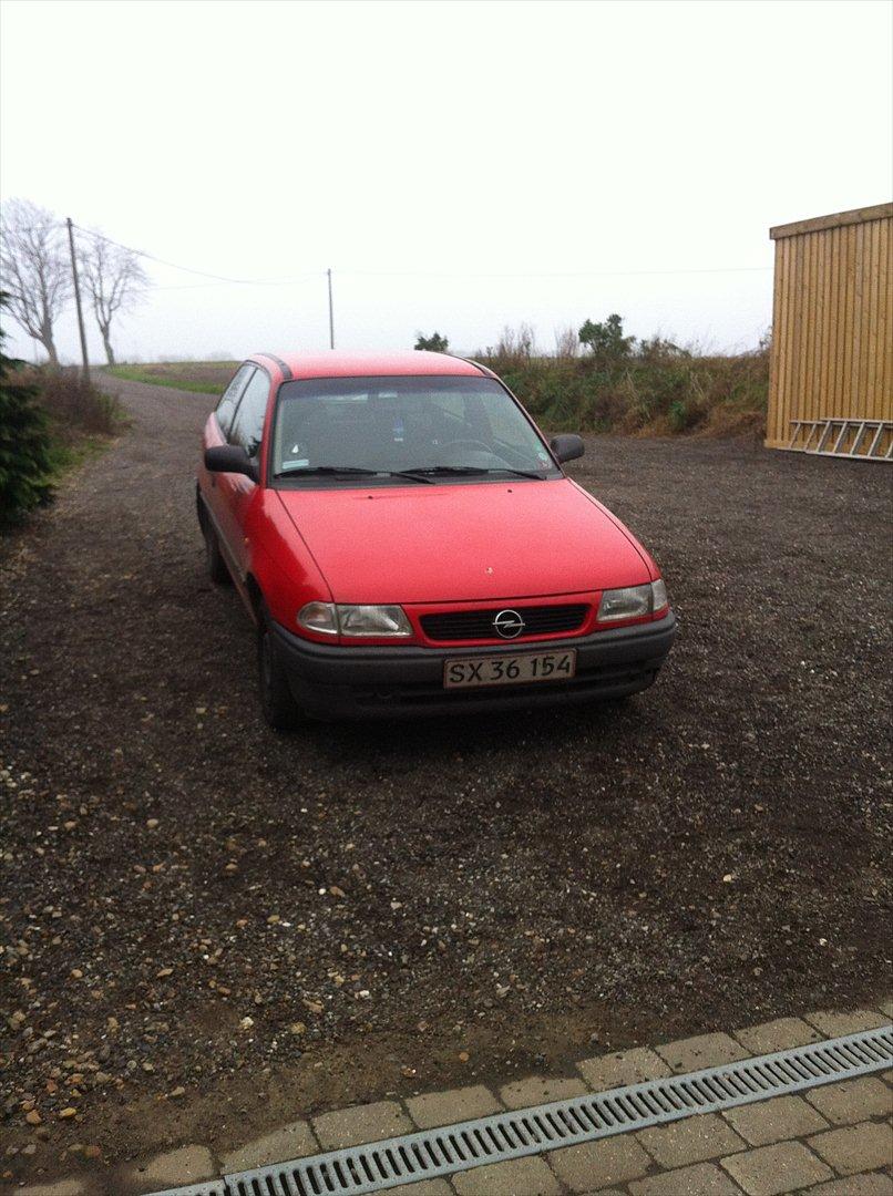 Opel Astra F 1.6 8V billede 1