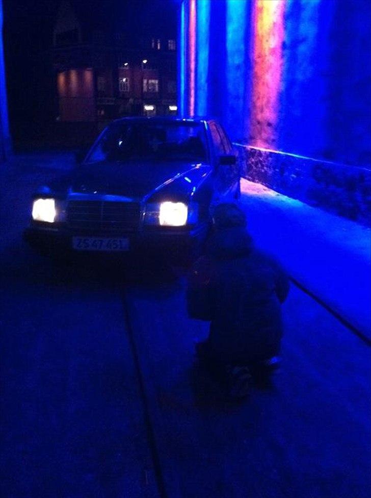 Mercedes Benz 250 D[tidl. bil] billede 4