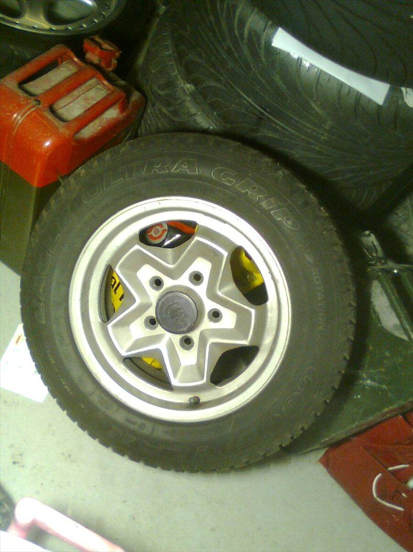 Porsche 911 - hjulene der sad på bilen da jeg købte den ( org porsche cookie cutters) billede 10