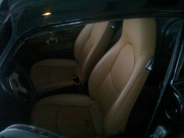 Porsche 911 - sæderne er fra en 997 fra 2007, syntes de havde et fedt design, især greb til at indstille sæderne er rigtig flotte billede 12