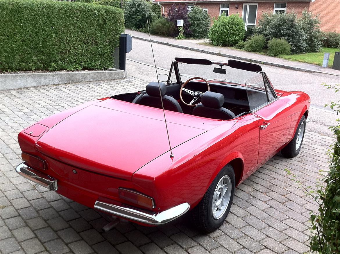 Fiat 124 Spider billede 3