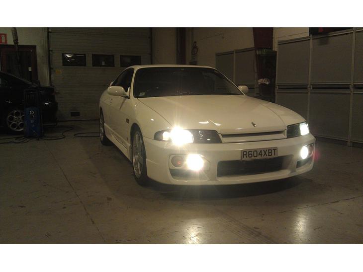 {{currentPhoto.altText}} billede {{currentPhoto.number}}