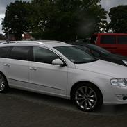 VW Passat – Sportline >>> SOLGT <<<