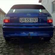 Opel Astra GSI 2.0 16v