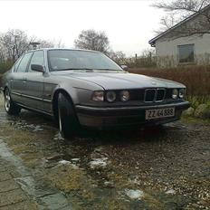 BMW 735i (E32) (goodbye solgt!!)