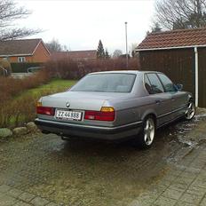 BMW 735i (E32) (goodbye solgt!!)