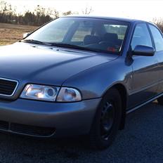 Audi A4 B5 - 1,8 20V 