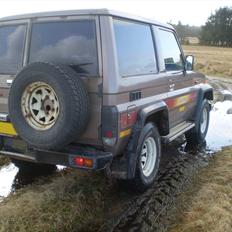 Toyota Land Cruiser LJ70