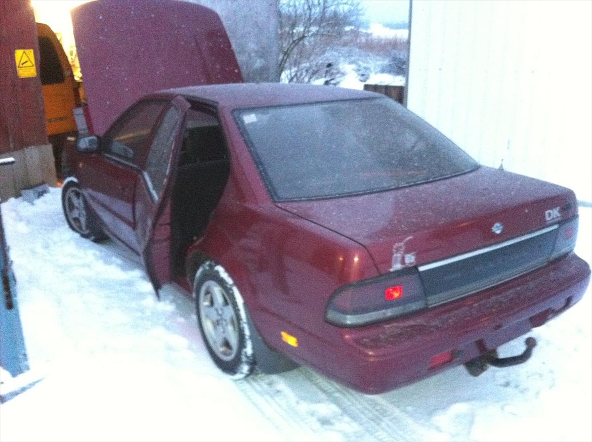 Nissan Maxima 3,0 [solgt] billede 5