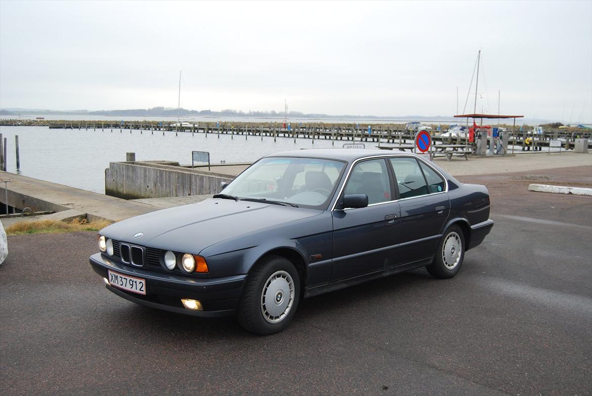 BMW E34 525i aut. billede 2
