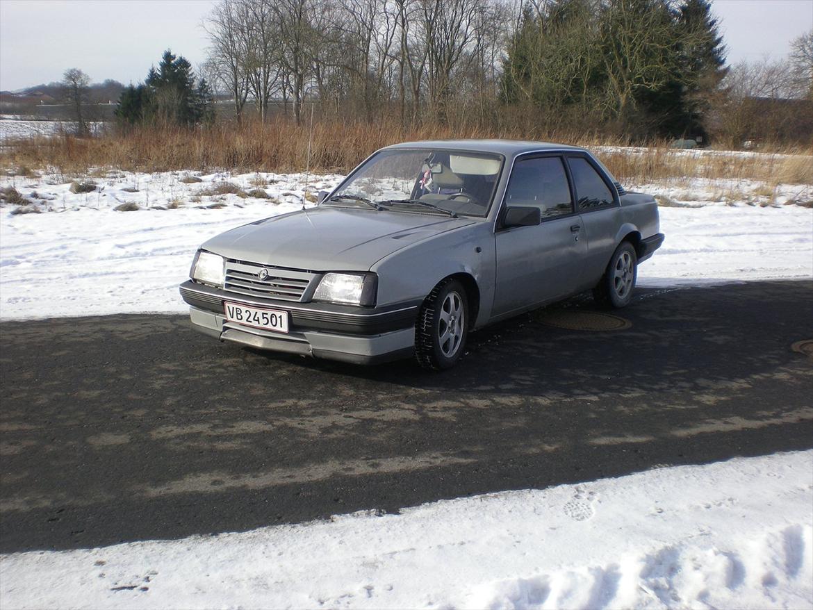 Opel Ascona C 1.6 SH Aut. billede 12