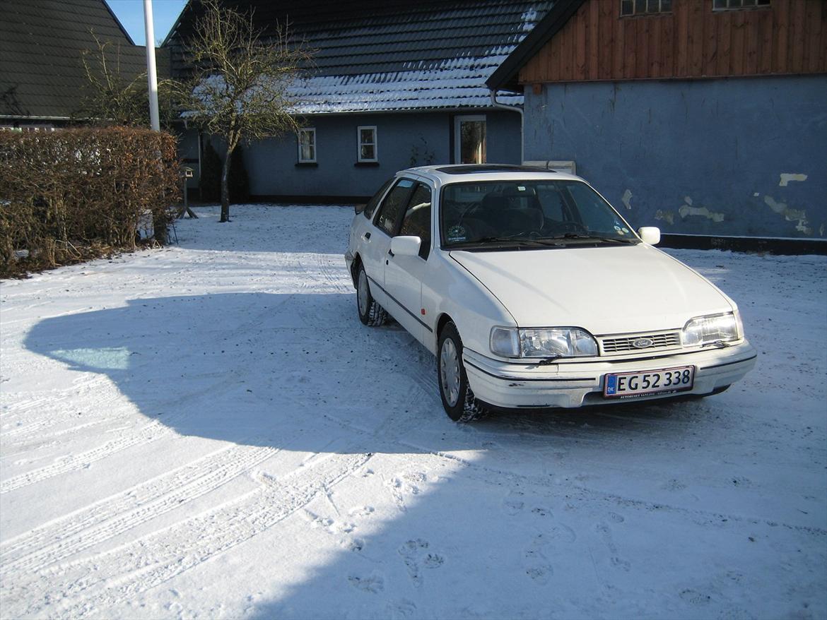 Ford sierra  deluxe  billede 2
