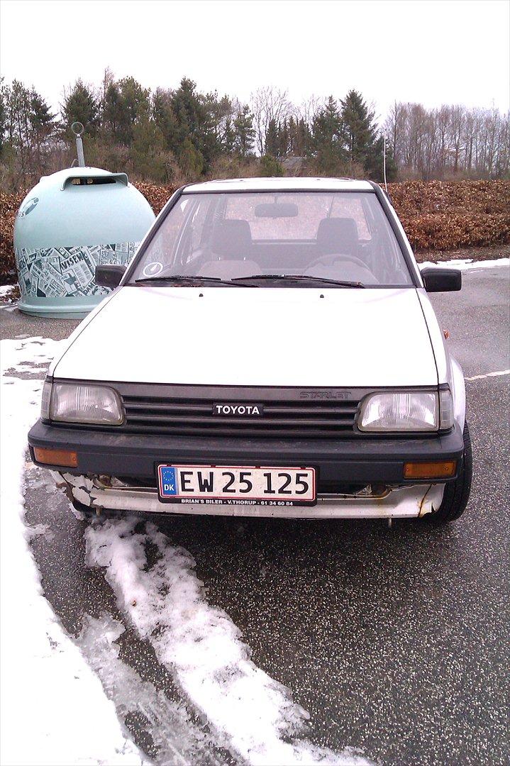 Toyota Starlet Ep70 1000 12v billede 2