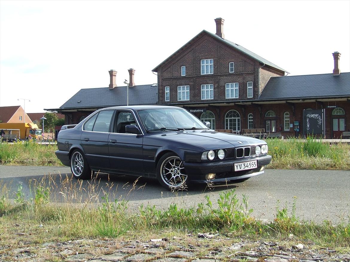 BMW E34 524 TD *SOLGT* billede 4
