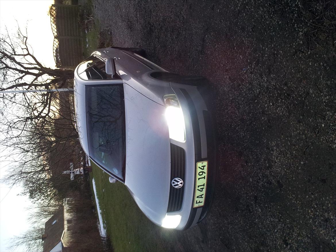 VW passat 1,6 limousine billede 3