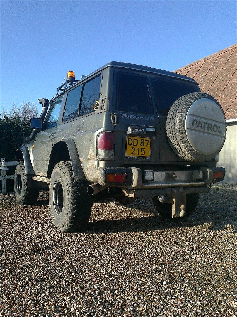 Nissan Patrol GR *solgt* - nu med 15x10'' fælge billede 15