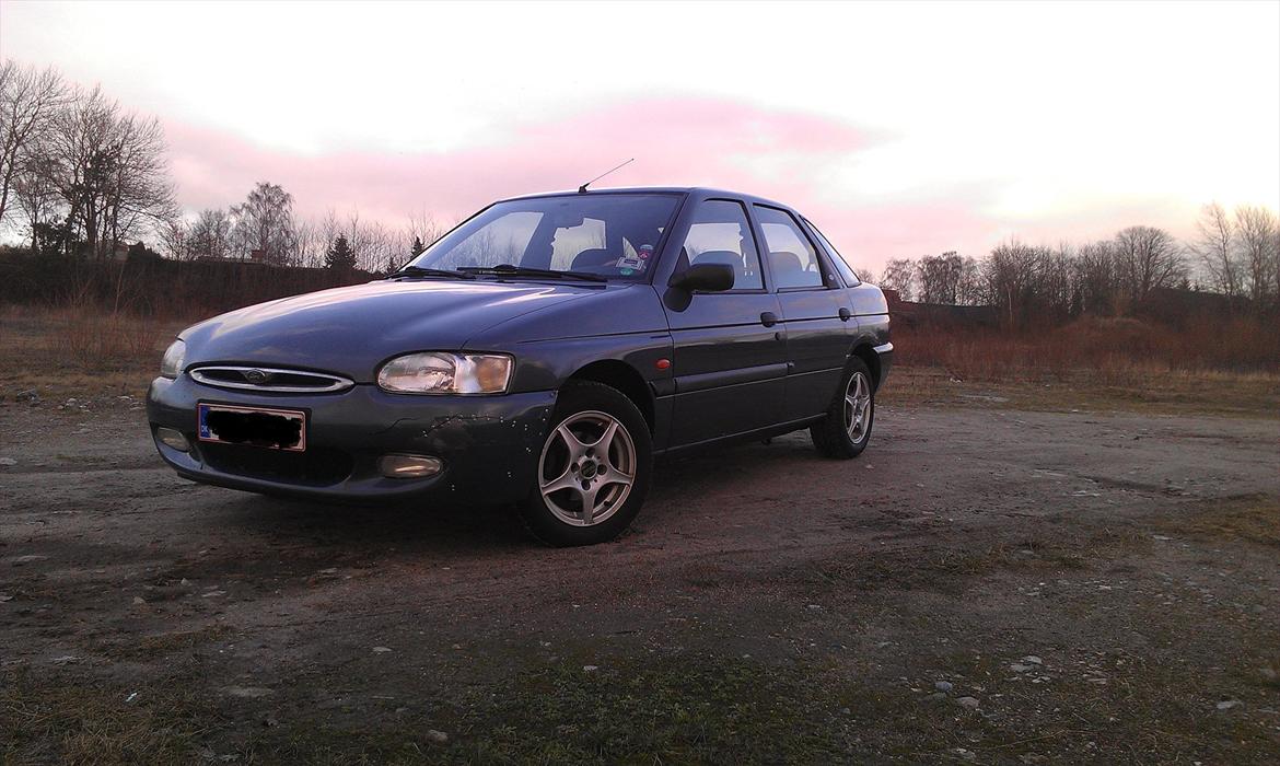 Ford escort billede 1