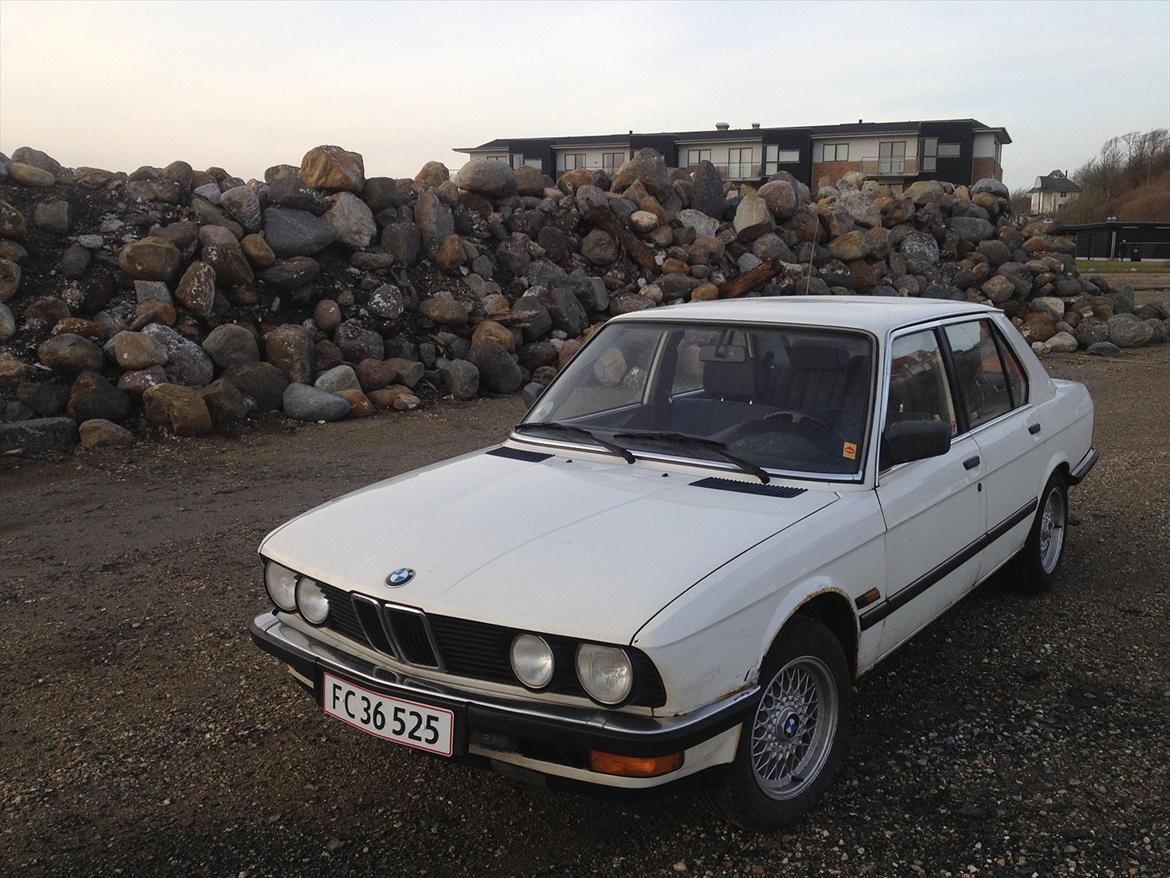 BMW E28 520 I billede 6